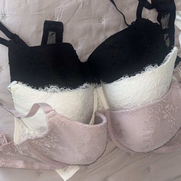 H&M Bras - Picture 9 of 9